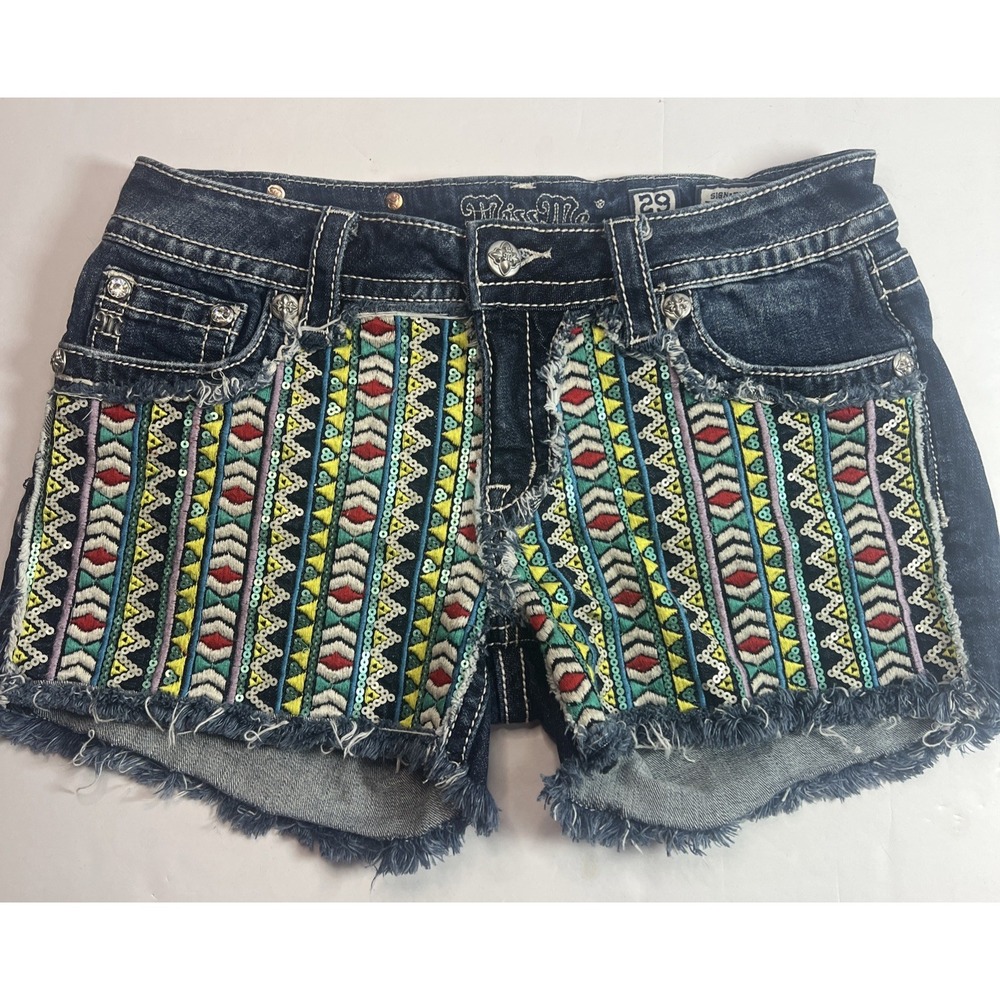 Miss Me Boho Signature Denim Shorts Embroidered Tribal SUN DAZED JW6364H Size 29